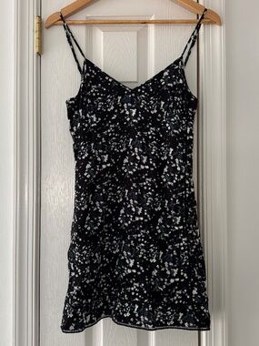 Aritzia's Sunday Best Black Floral Mini Slip Dress Size 2 Double Strap V-Neck